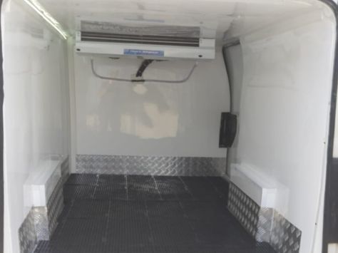 Reforma de Baú Frigorífico Isolaflex